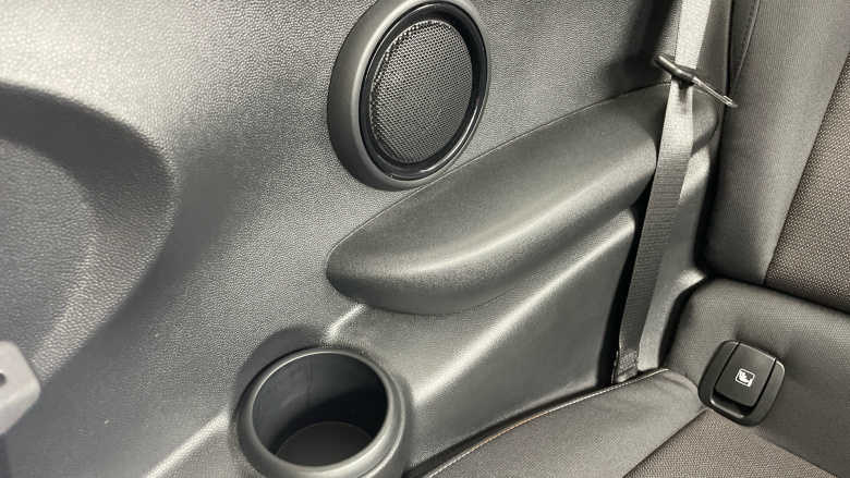 MINI Hatchback 1.5 Cooper Classic Premium 3dr Auto Petrol Hatchback